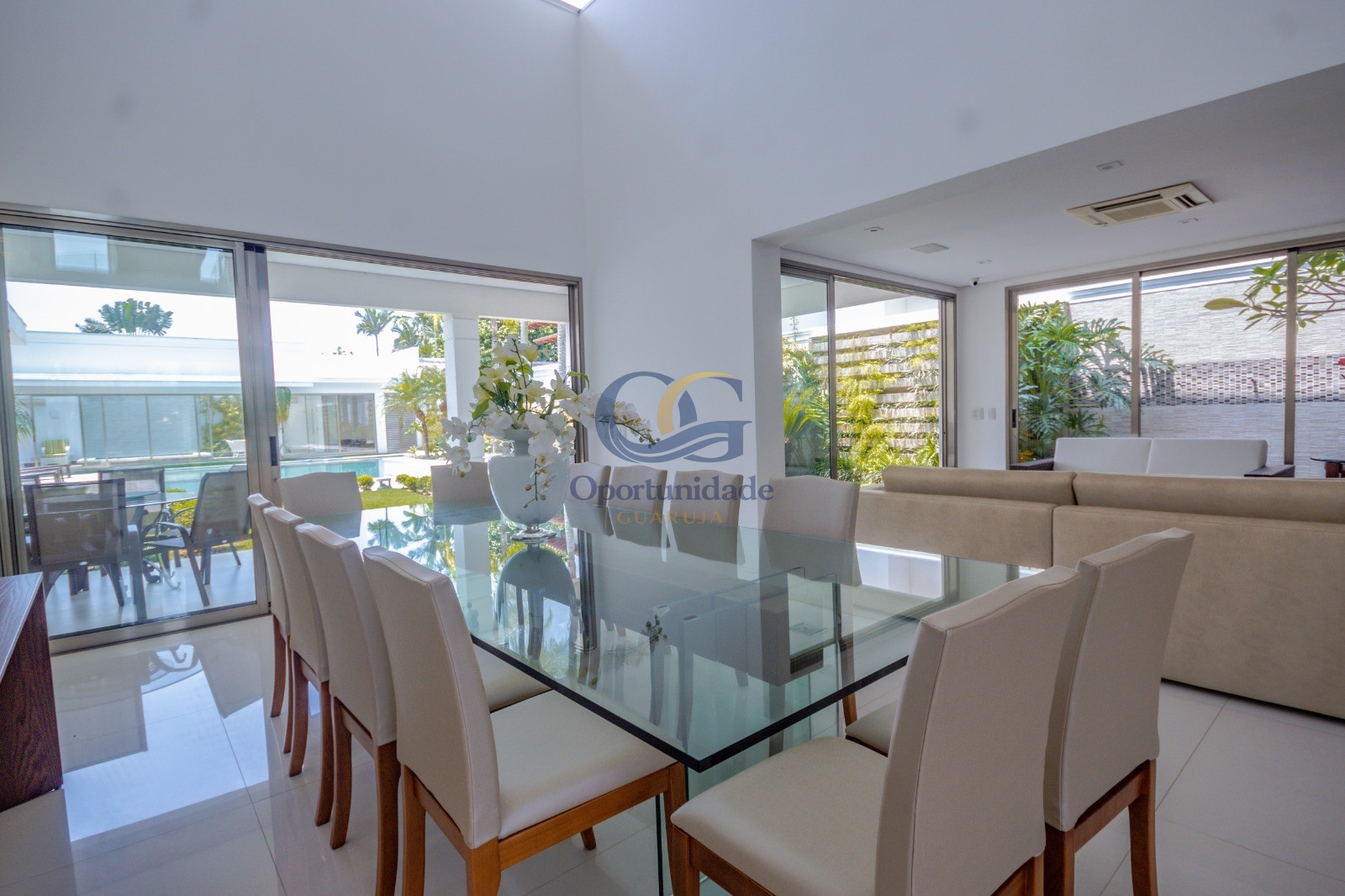 Casa em alvenaria GUARUJÁ - SP