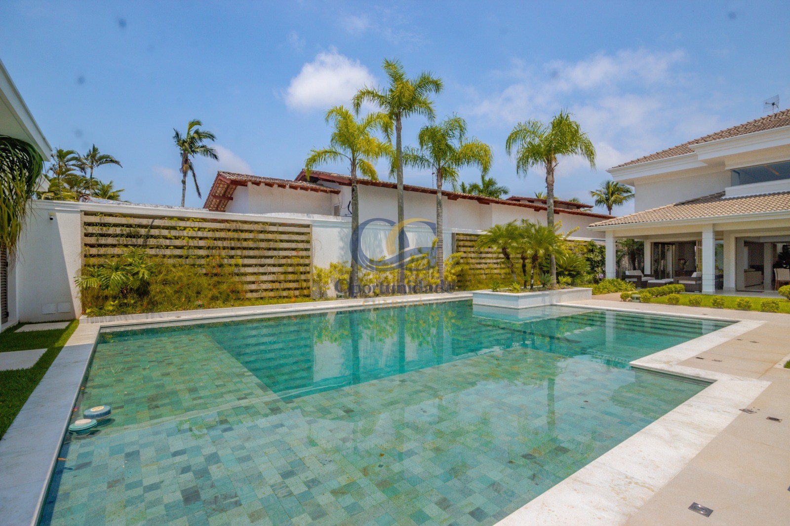 Casa em alvenaria GUARUJÁ - SP