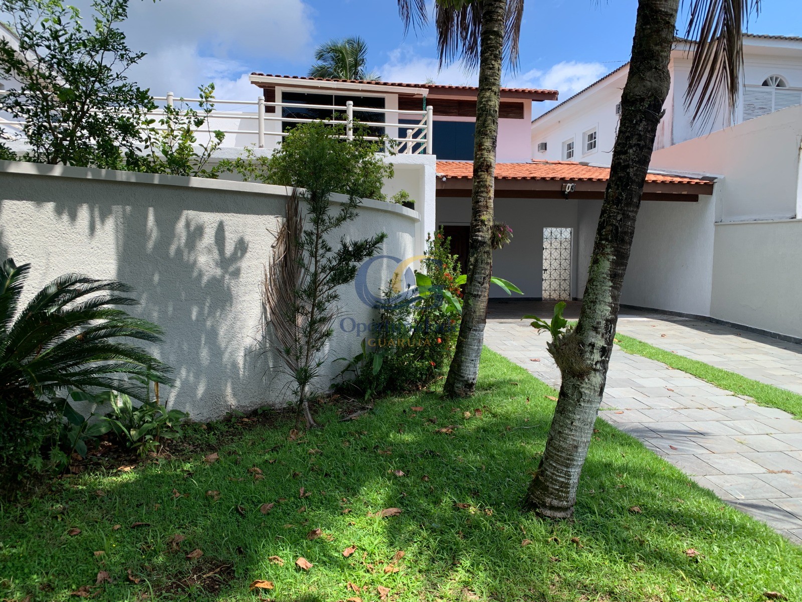 Casa em alvenaria GUARUJÁ - SP