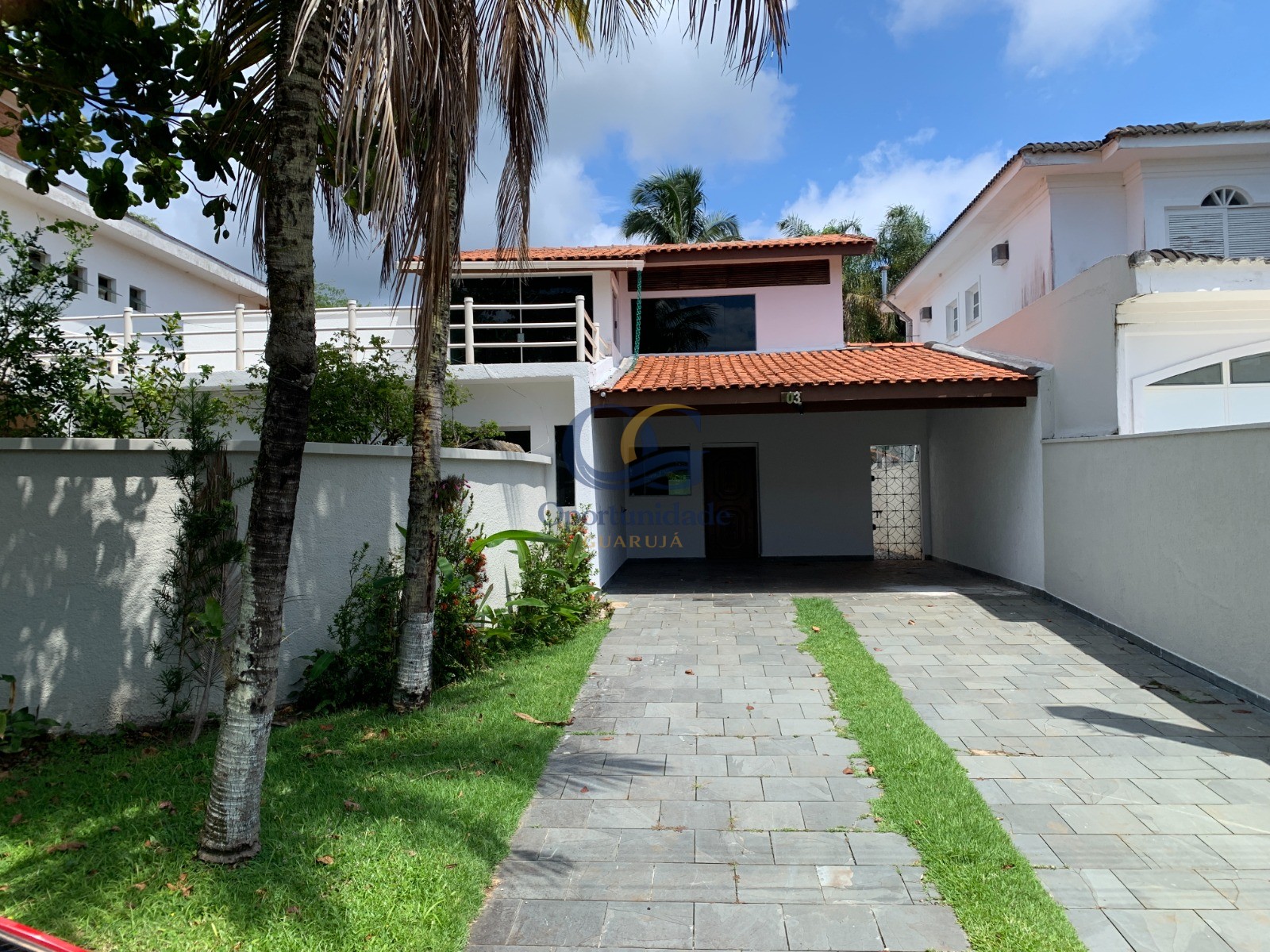 Casa em alvenaria GUARUJÁ - SP