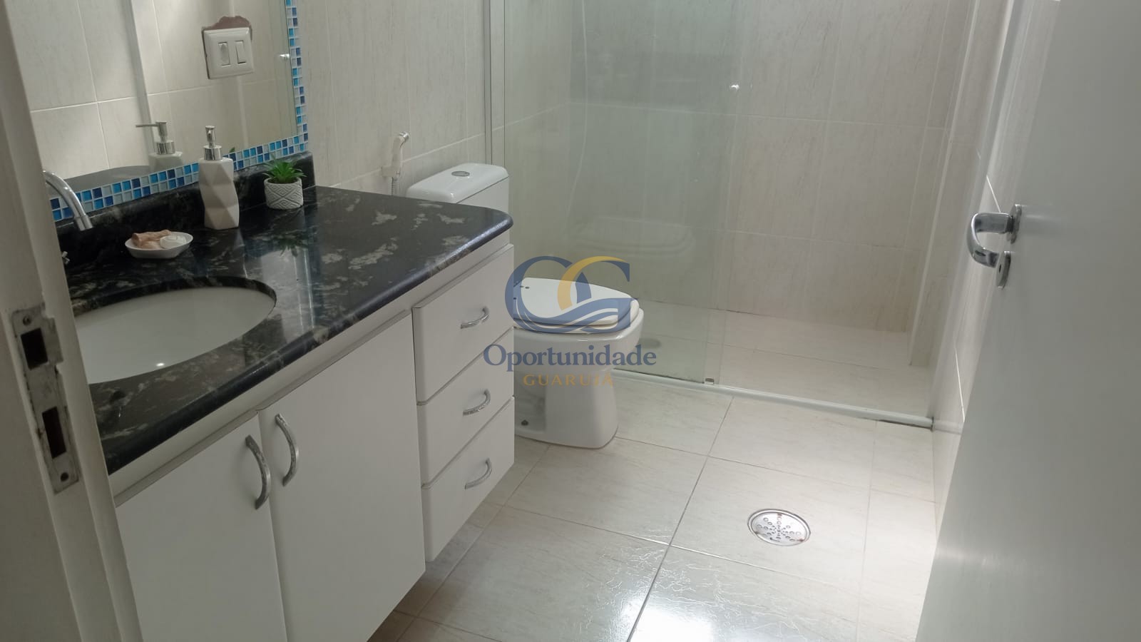 Apartamento GUARUJÁ - SP