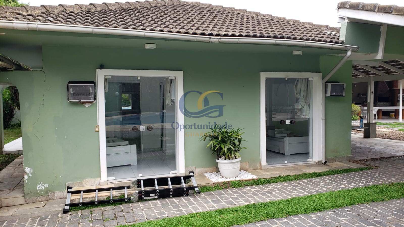 Casa em alvenaria GUARUJÁ - SP
