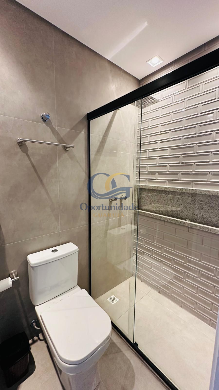 Apartamento GUARUJÁ - SP