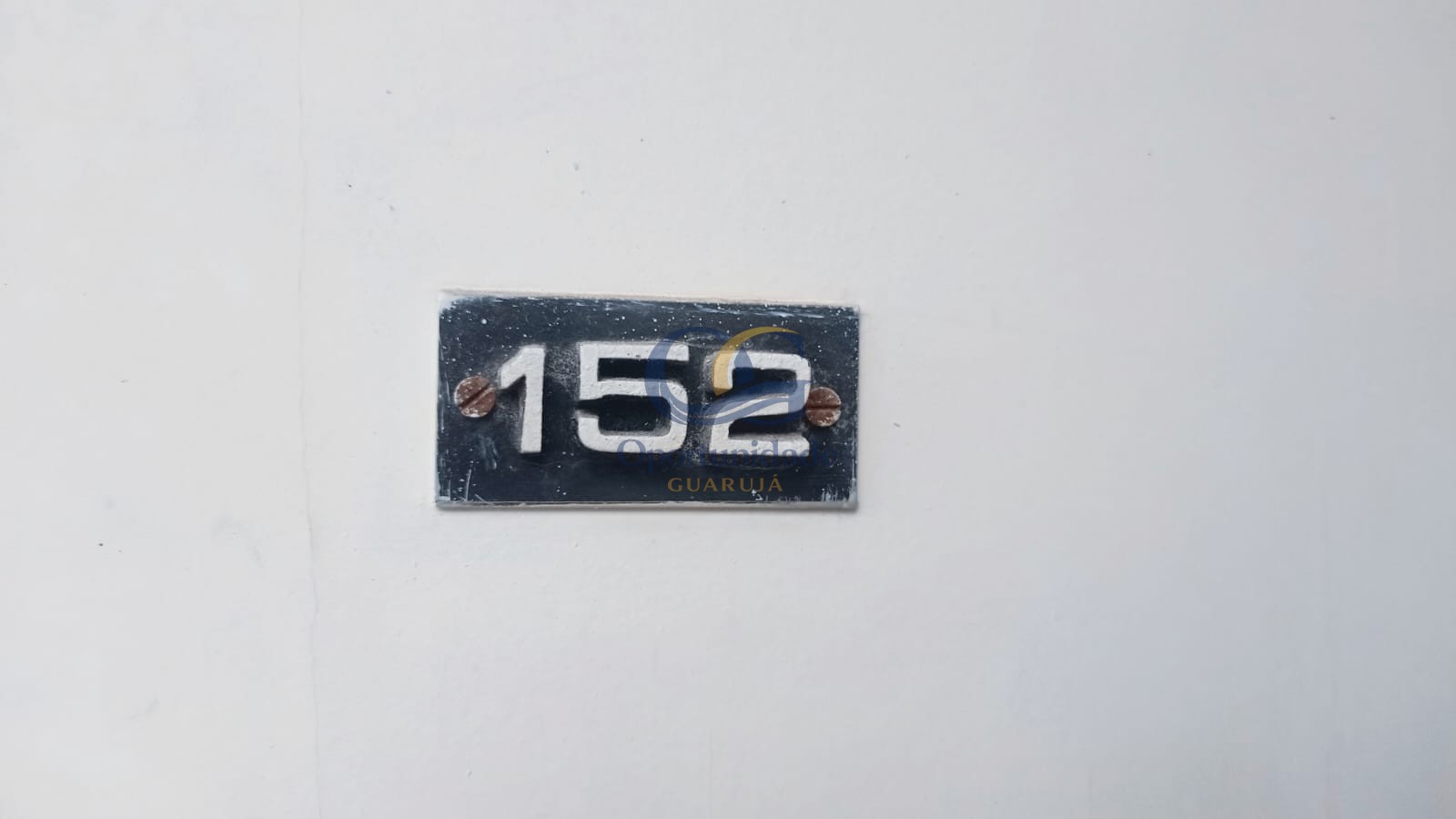Apartamento à Venda e Locação em Pitangueiras !