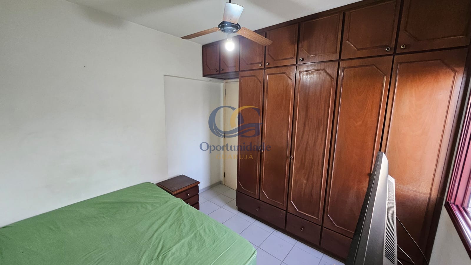 Apartamento na Praia das Astúrias, Guarujá - SP