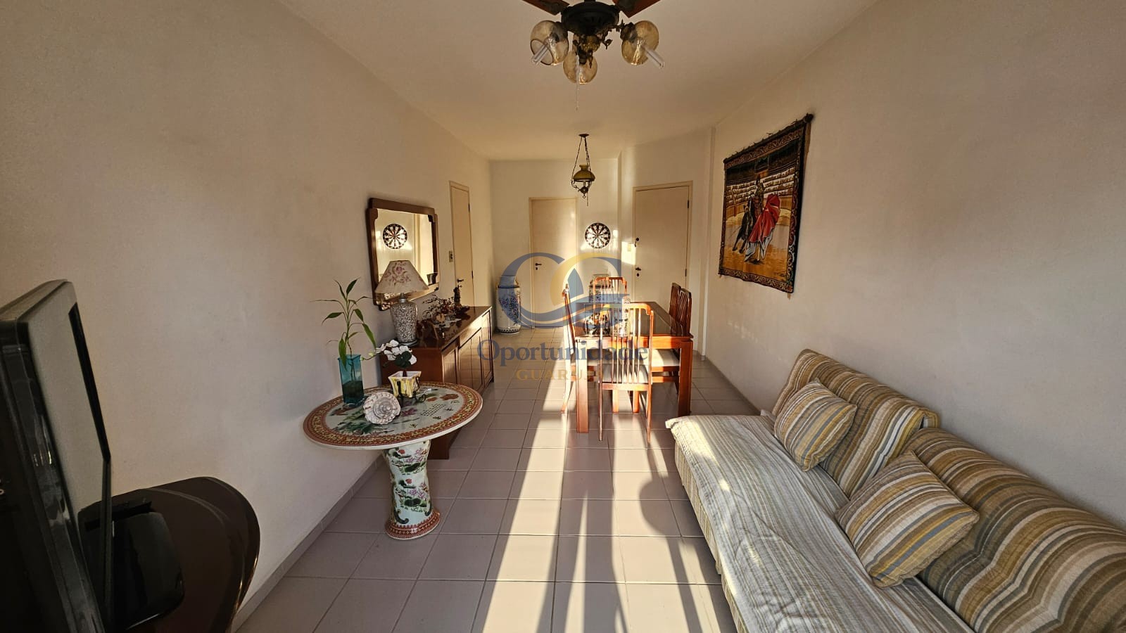 Apartamento na Praia das Astúrias, Guarujá - SP