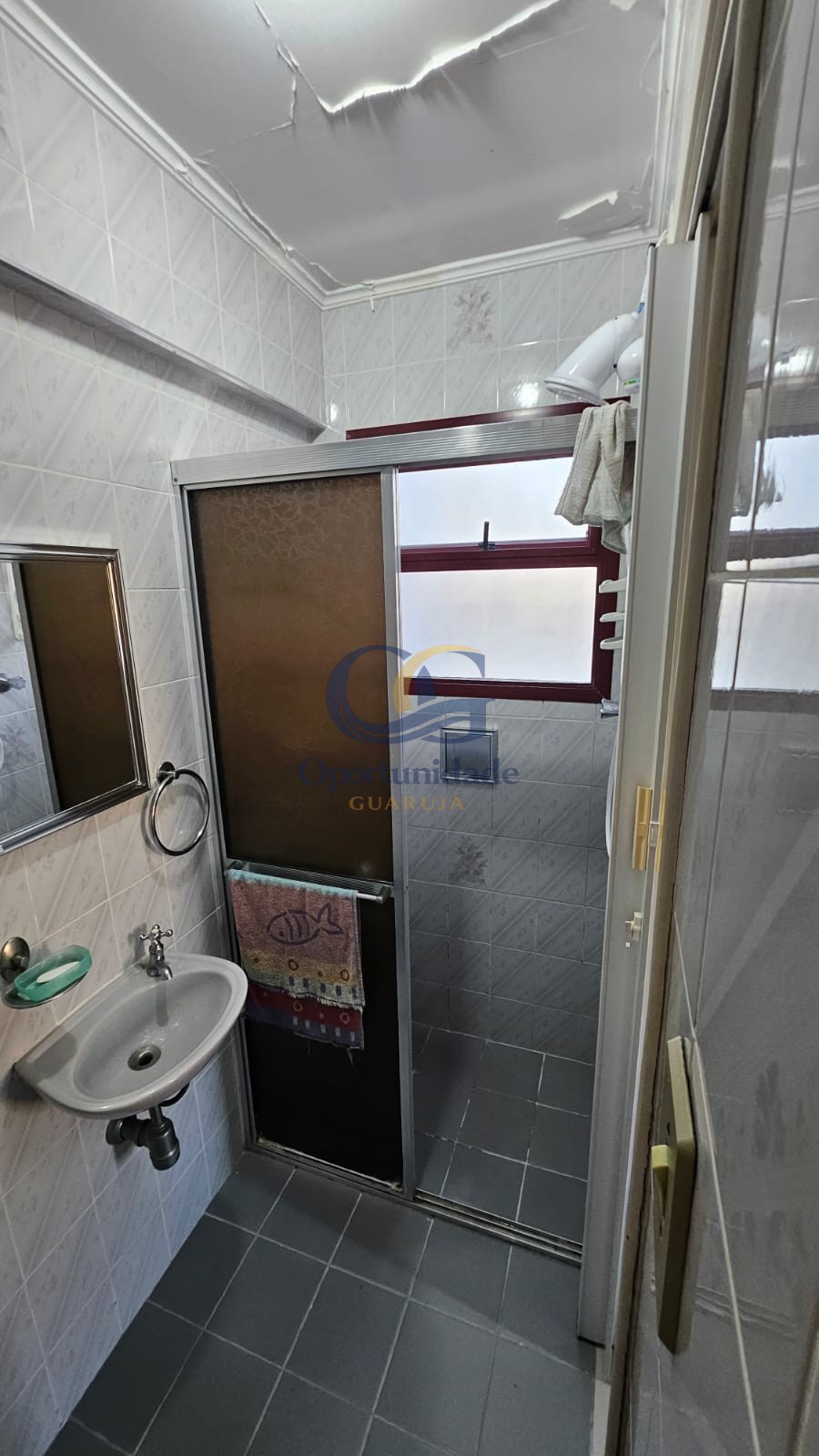 Apartamento na Praia das Astúrias, Guarujá - SP