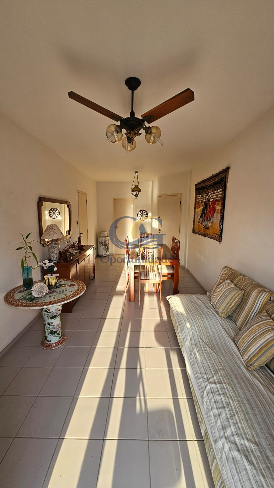 Apartamento na Praia das Astúrias, Guarujá - SP