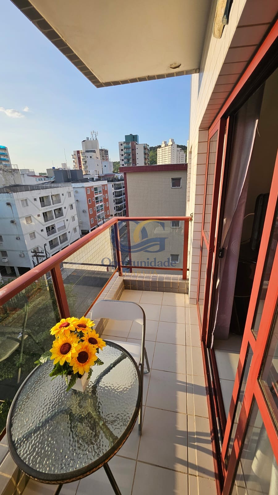 Apartamento na Praia das Astúrias, Guarujá - SP