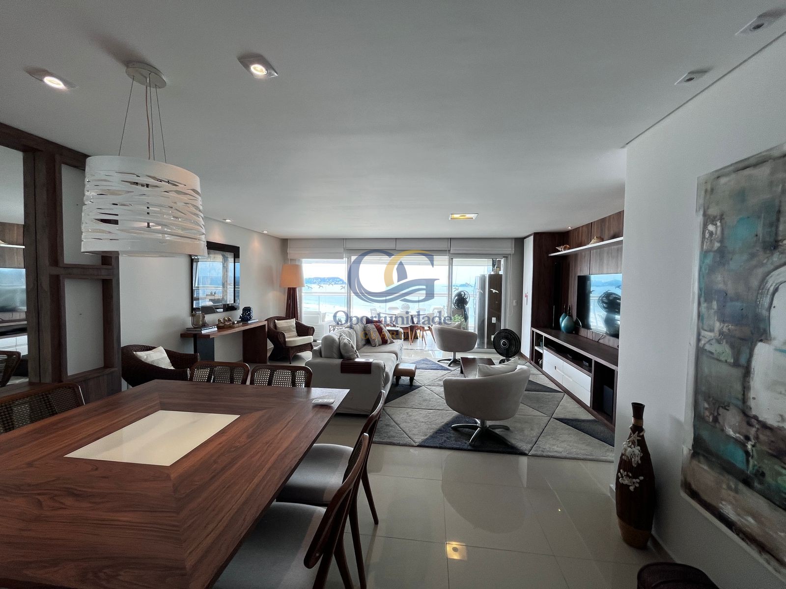 Apartamento Frente ao Mar, Praia da Enseada - GUARUJÁ - SP