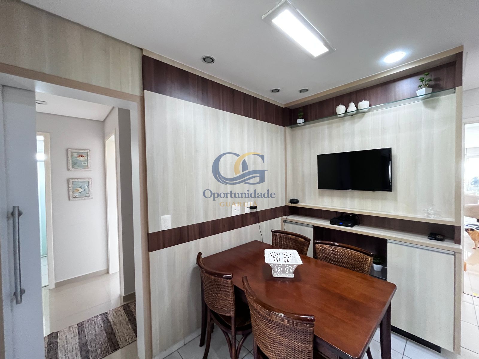 Apartamento Frente ao Mar, Praia da Enseada - GUARUJÁ - SP