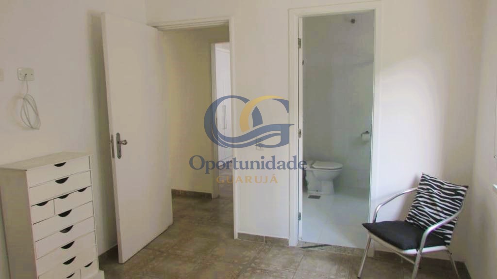 Apartamento na Praia das Pitangueiras, Guarujá - SP