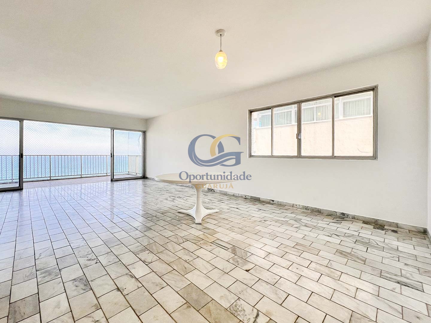 Apartamento GUARUJÁ - SP