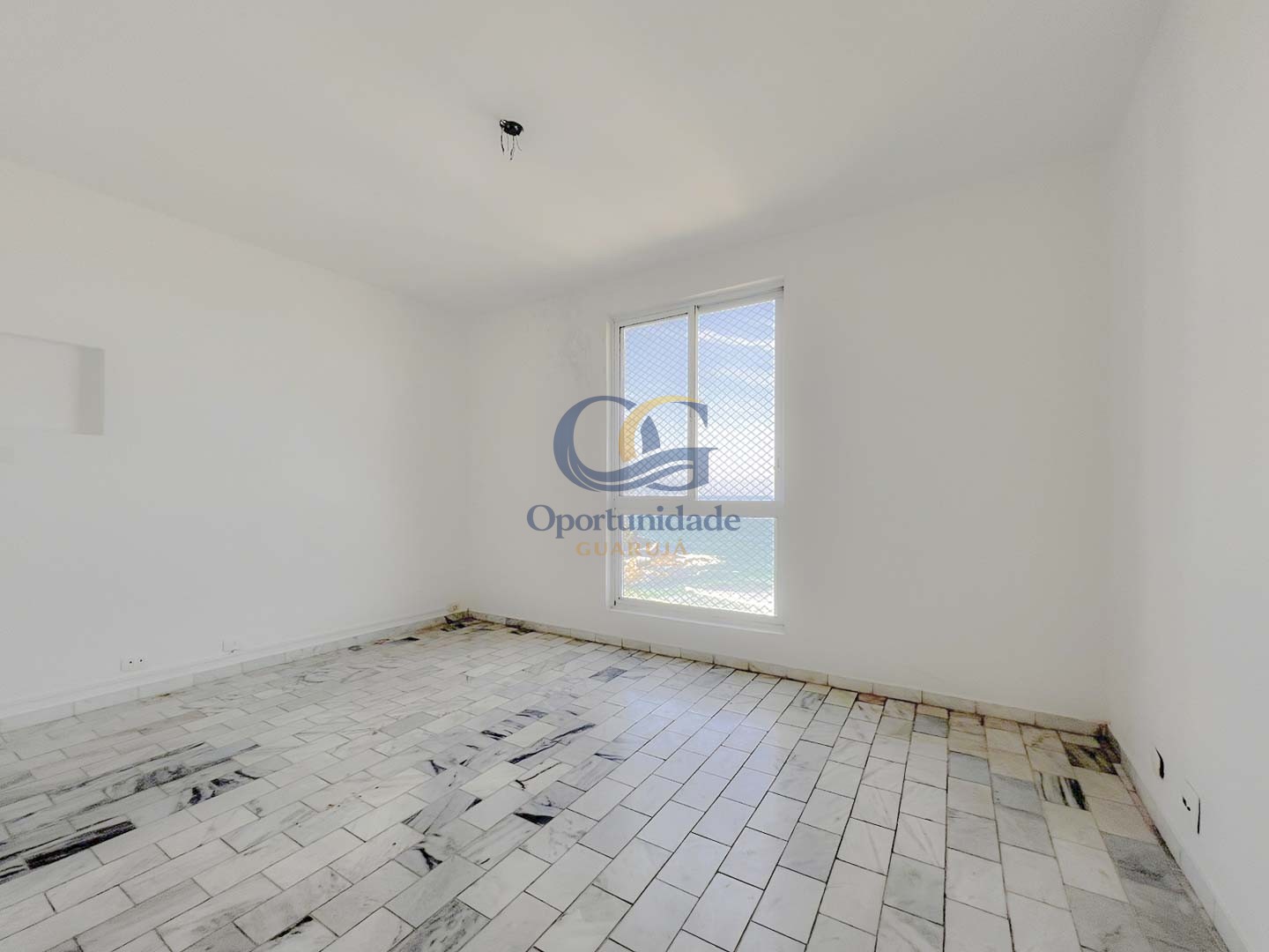 Apartamento GUARUJÁ - SP