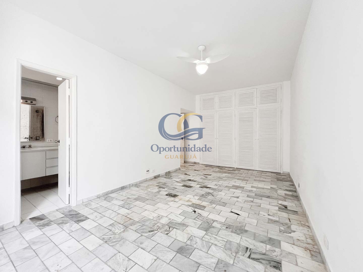 Apartamento GUARUJÁ - SP