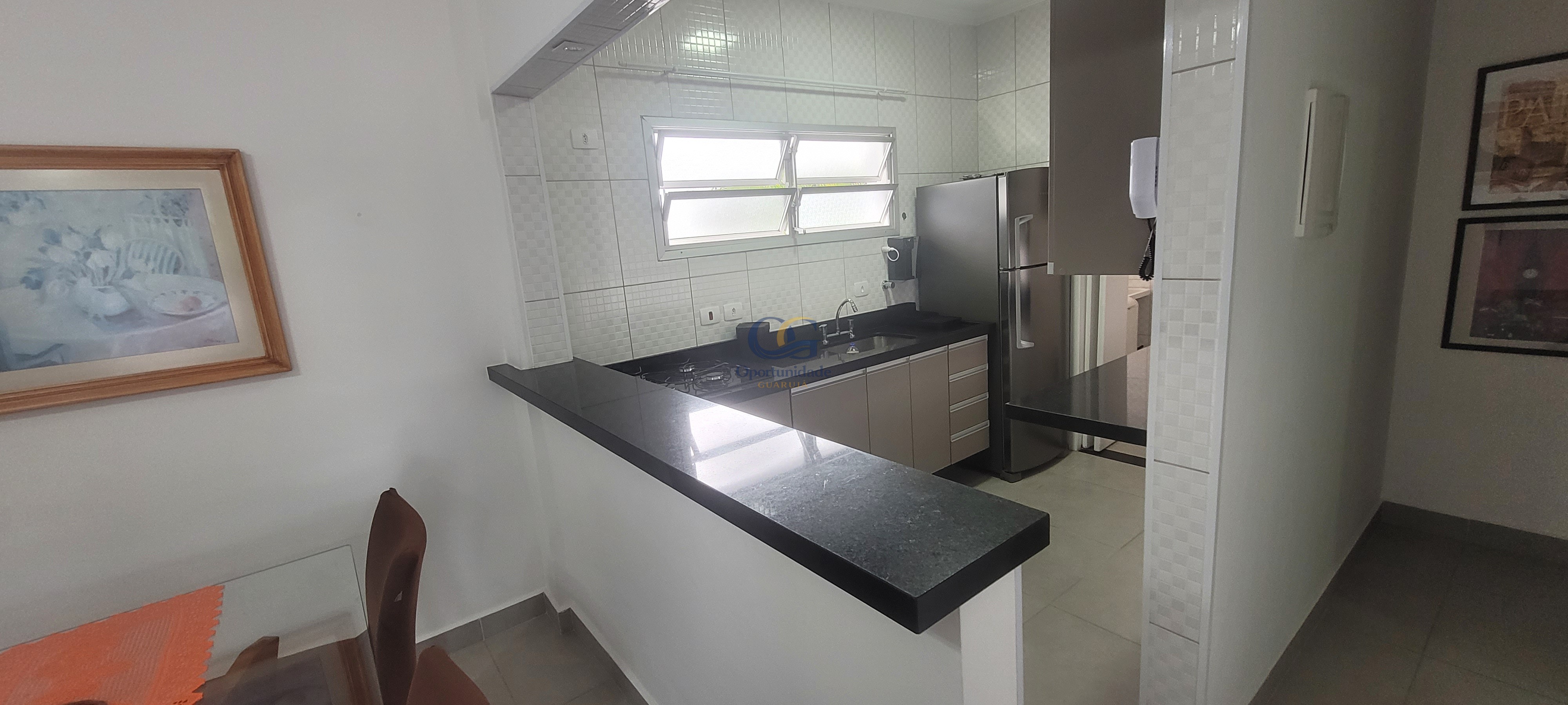 Apartamento à Venda na Praia da Enseada!