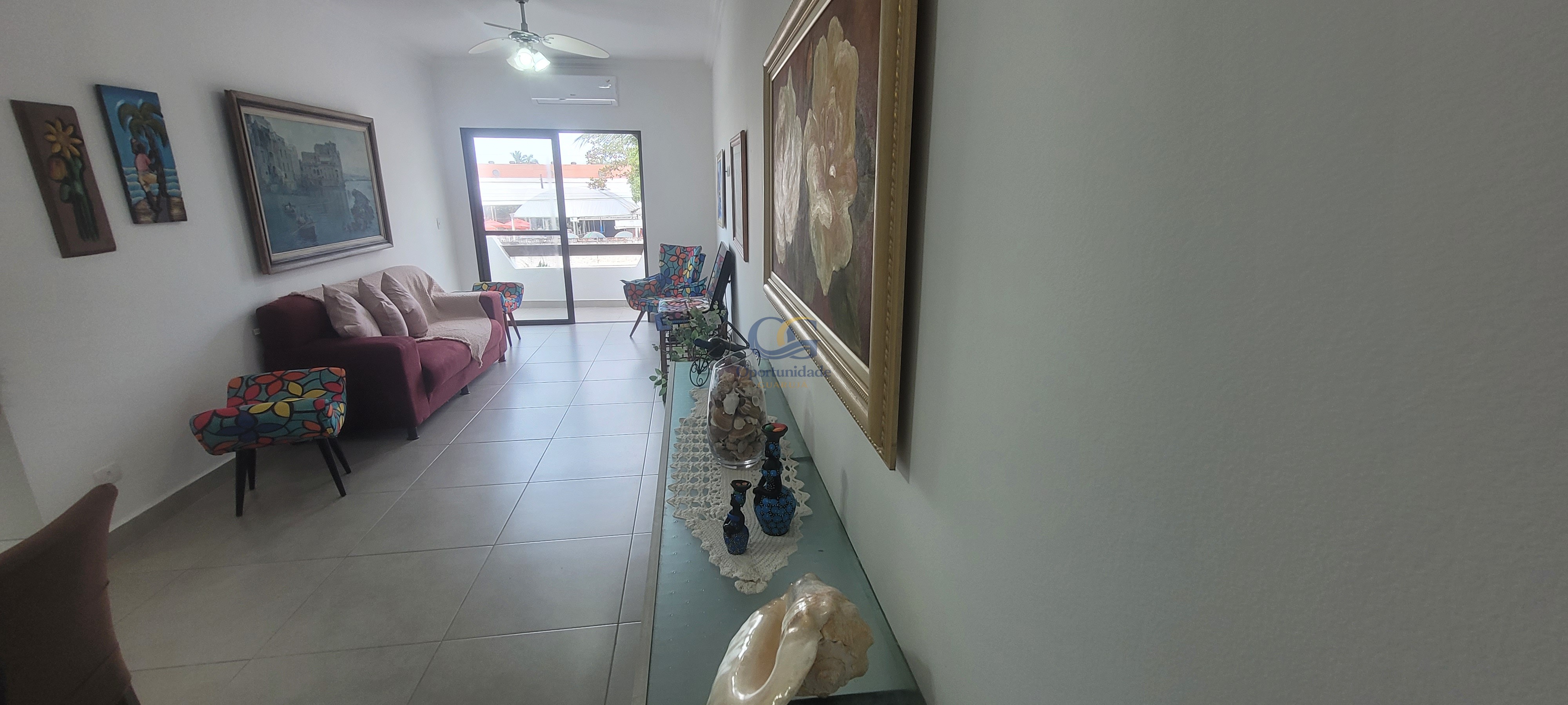 Apartamento à Venda na Praia da Enseada!