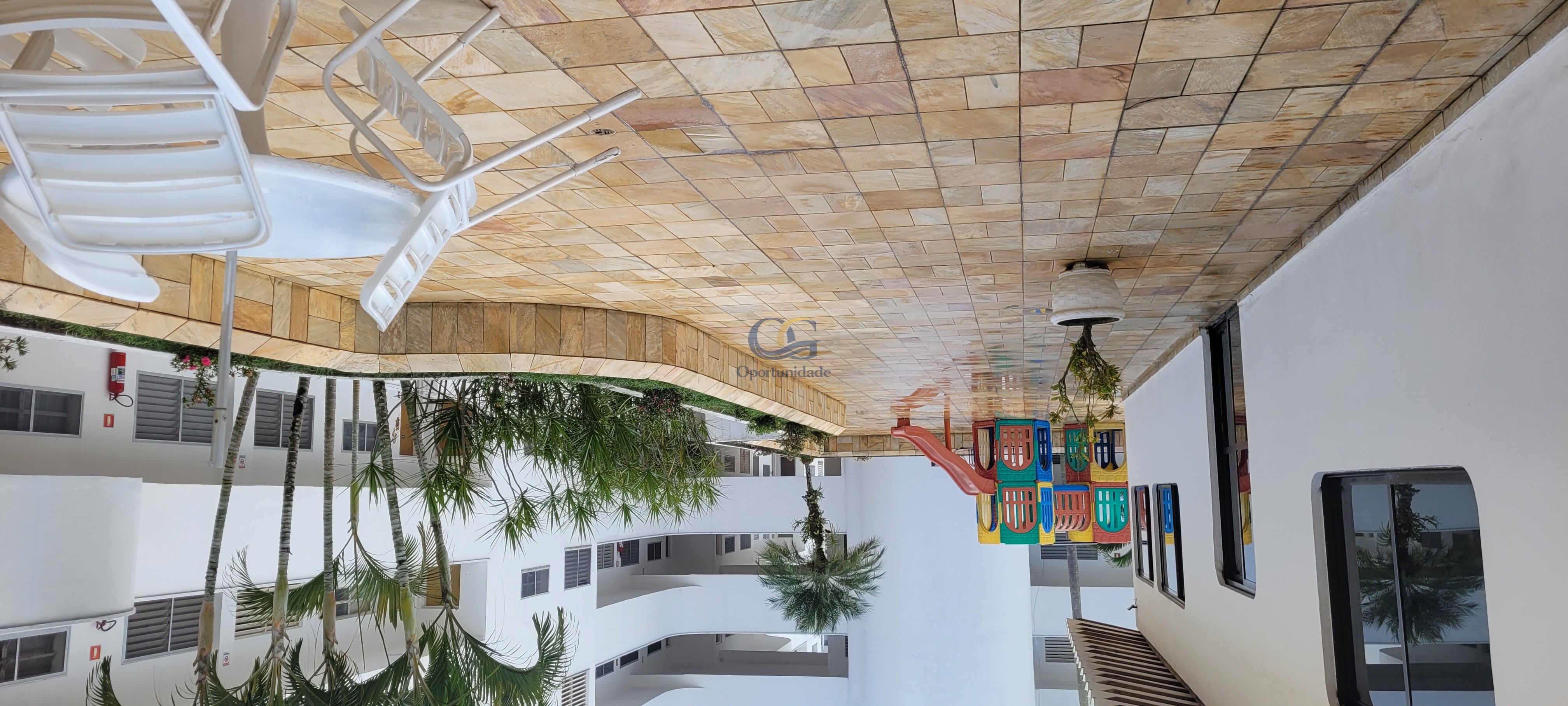 Apartamento à Venda na Praia da Enseada!
