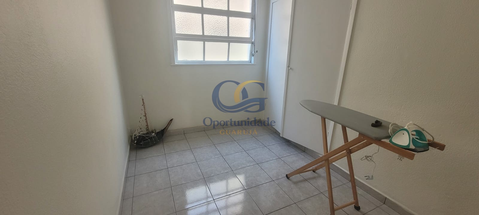 Apartamento Frente ao Mar nas Pitangueiras, Guarujá - SP