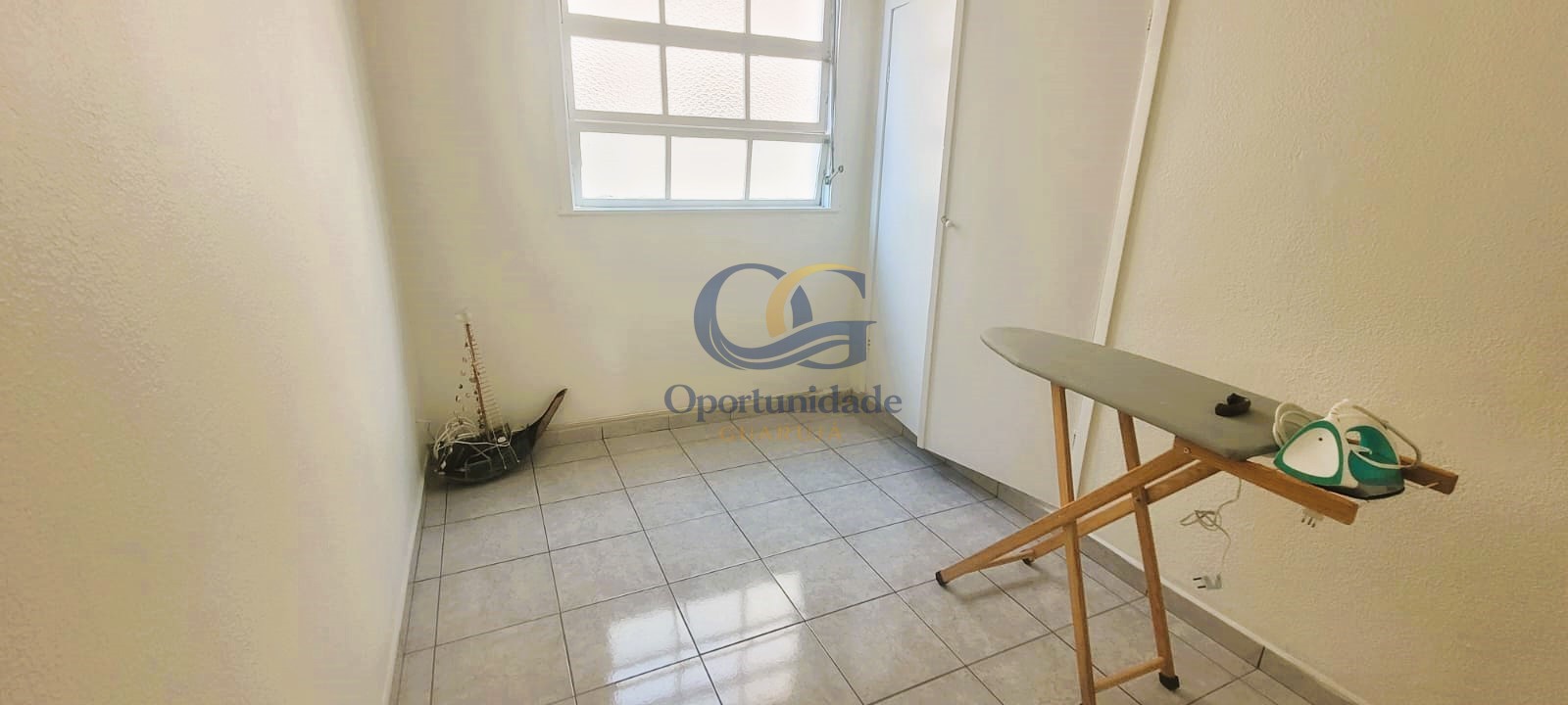 Apartamento Frente ao Mar nas Pitangueiras, Guarujá - SP