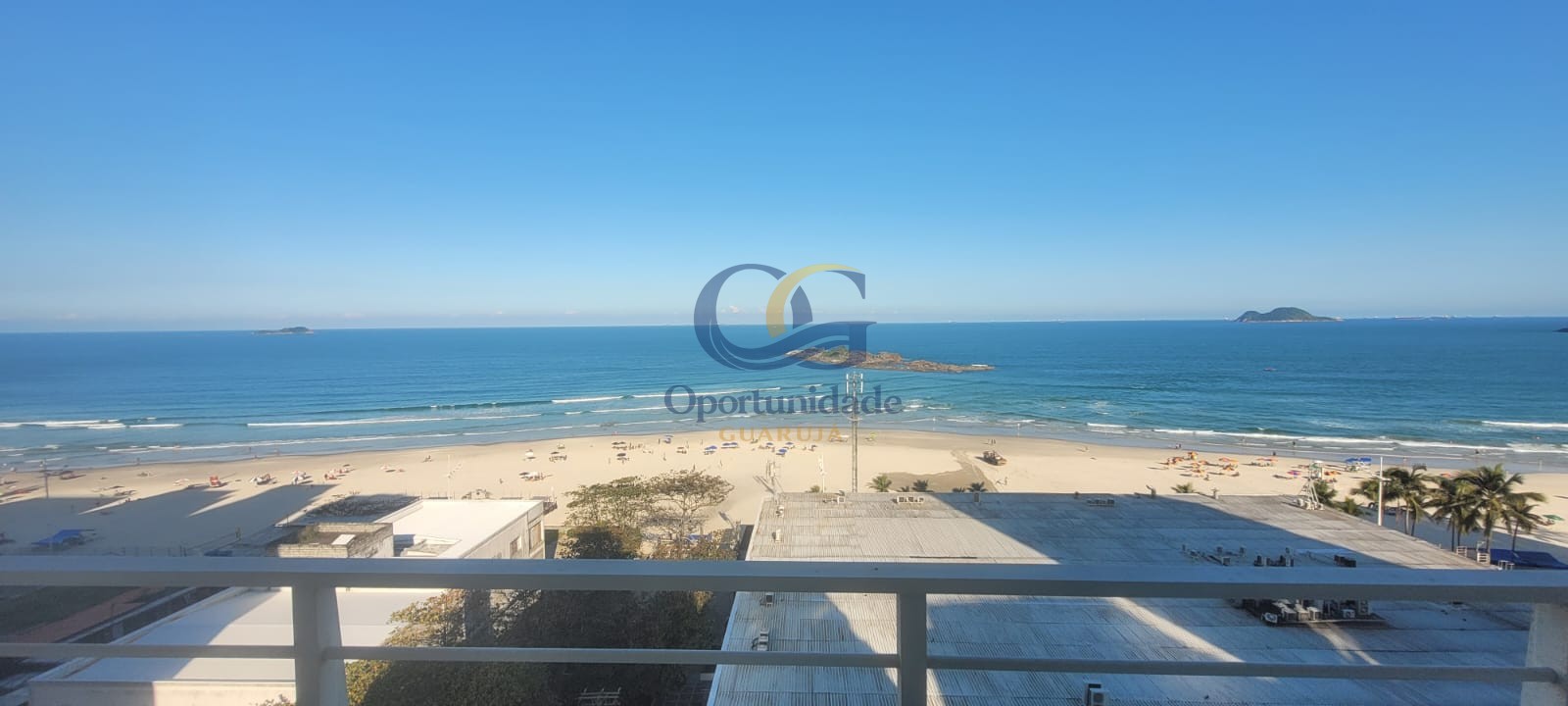 Apartamento Frente ao Mar nas Pitangueiras, Guarujá - SP