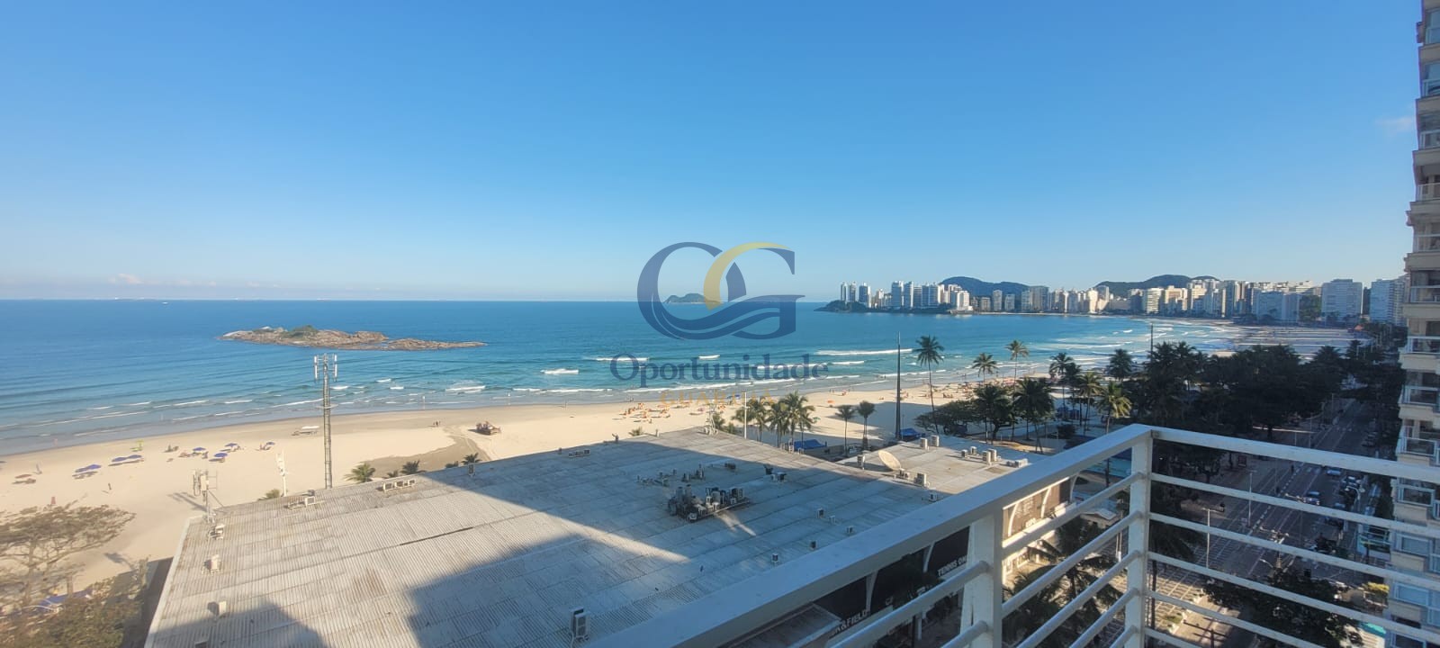 Apartamento Frente ao Mar nas Pitangueiras, Guarujá - SP