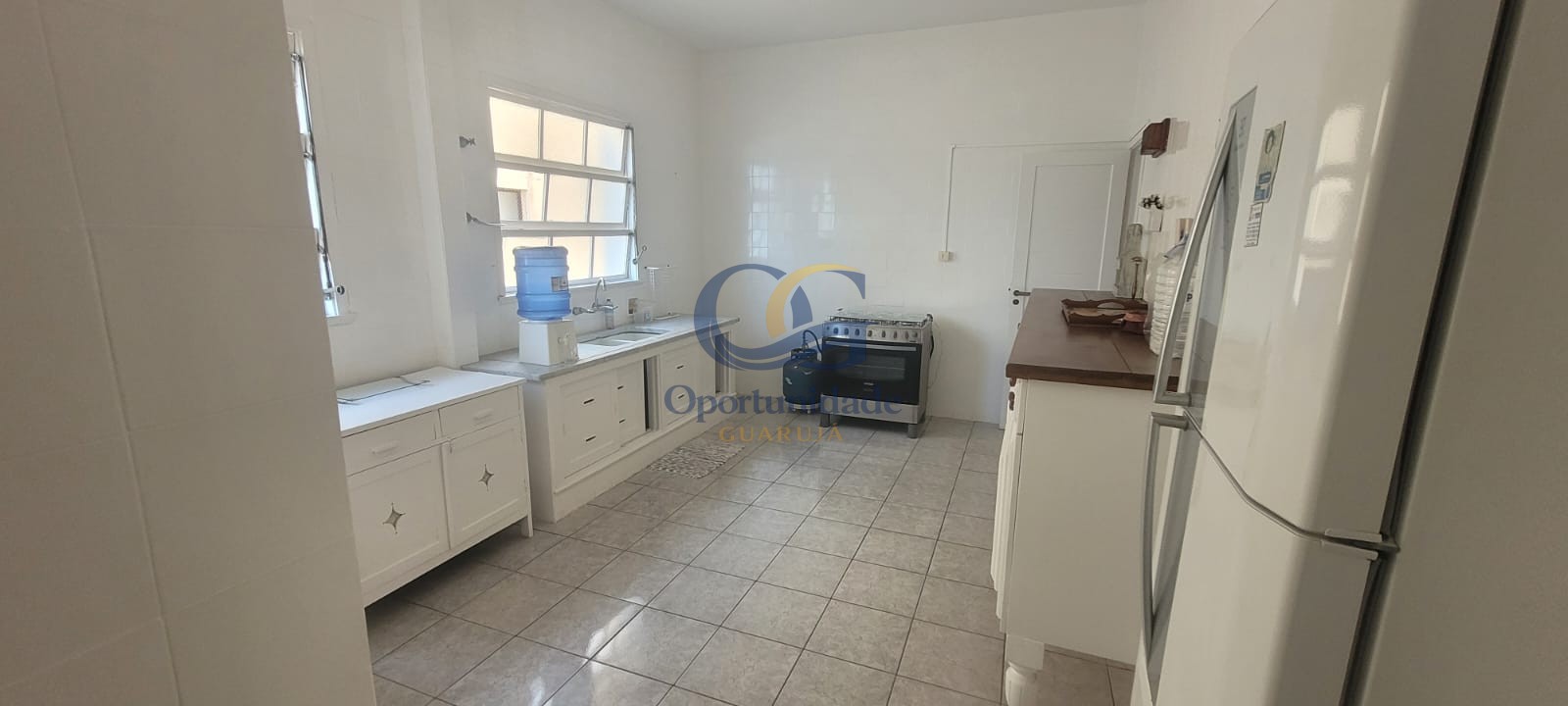 Apartamento Frente ao Mar nas Pitangueiras, Guarujá - SP
