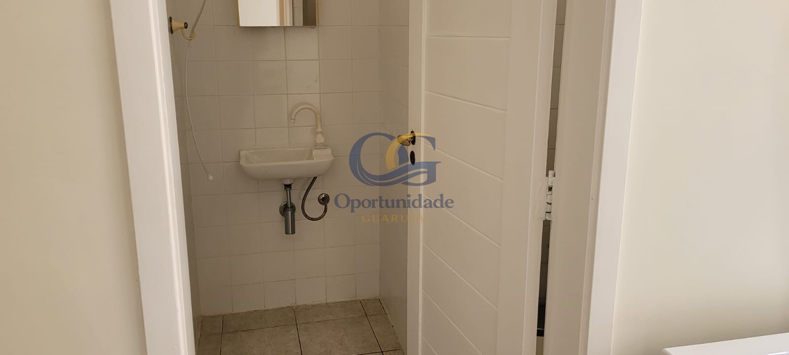 Apartamento Frente ao Mar nas Pitangueiras, Guarujá - SP
