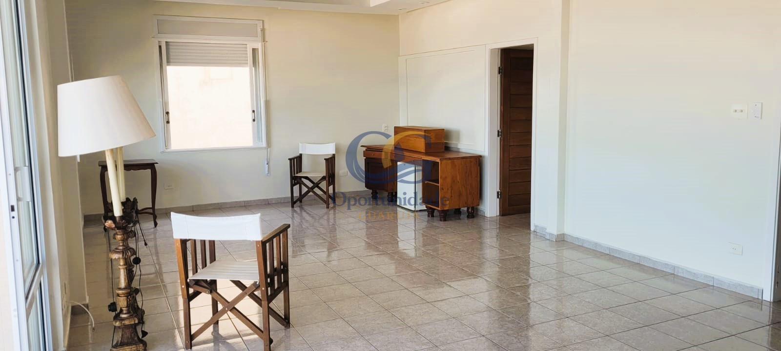 Apartamento Frente ao Mar nas Pitangueiras, Guarujá - SP