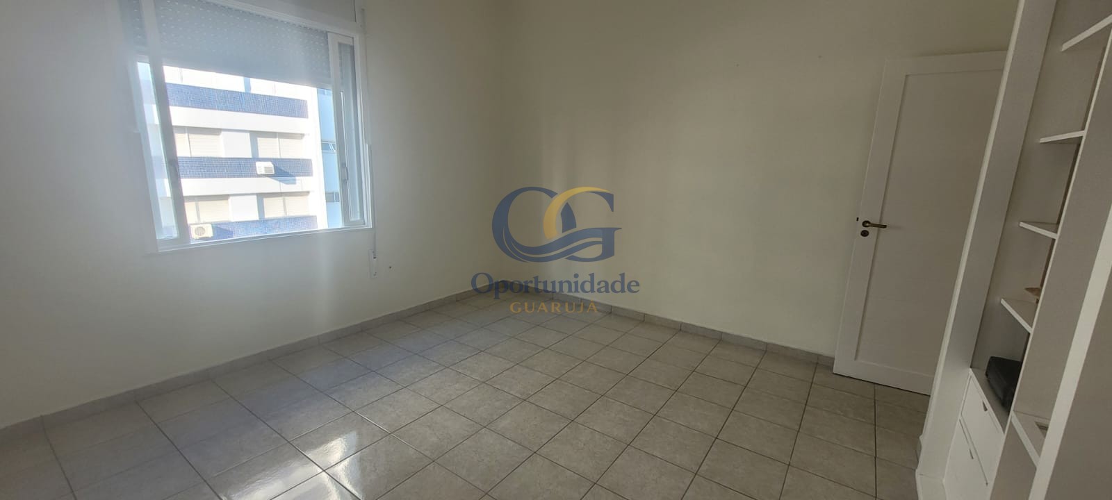 Apartamento Frente ao Mar nas Pitangueiras, Guarujá - SP