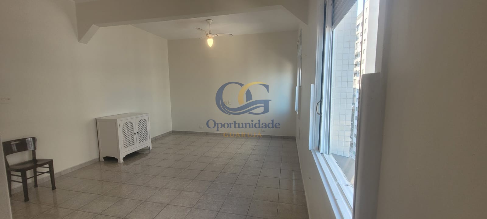 Apartamento Frente ao Mar nas Pitangueiras, Guarujá - SP