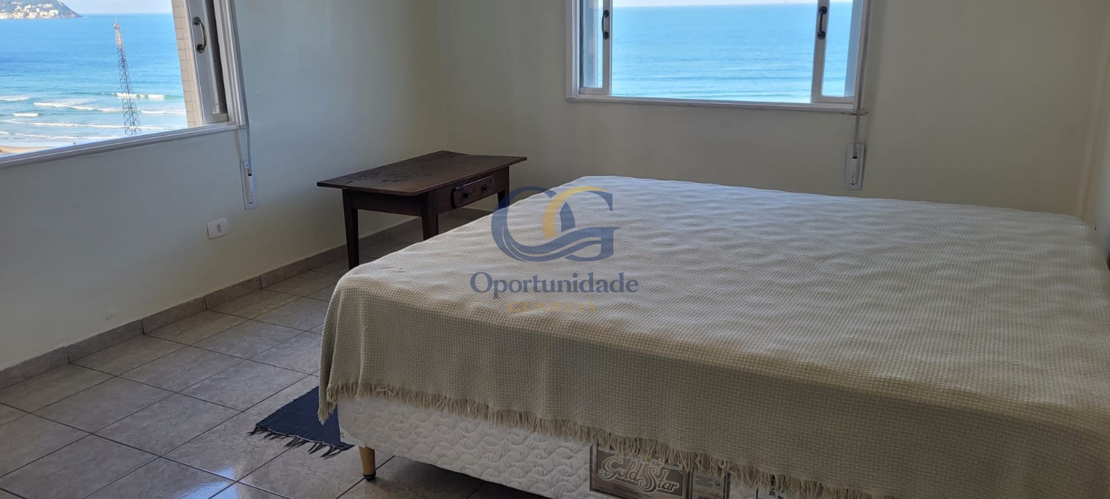Apartamento Frente ao Mar nas Pitangueiras, Guarujá - SP