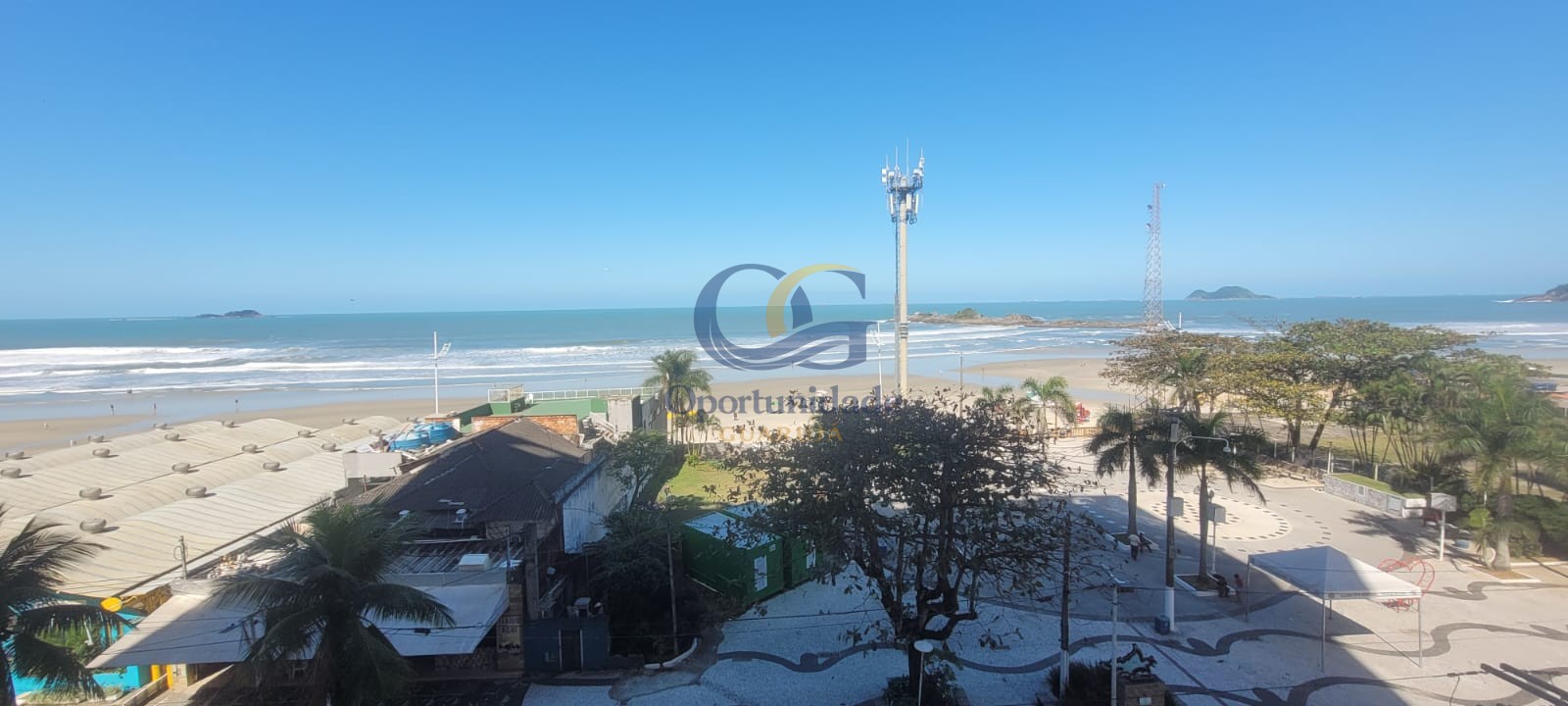 Apartamento Frente ao Mar nas Pitangueiras, Guarujá - SP