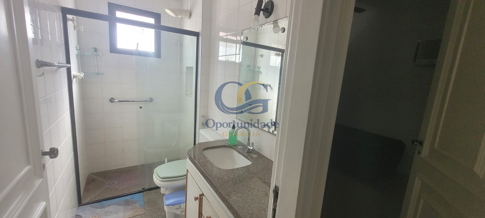 Apartamento para Aluguel nas Pitangueiras, Guarujá/SP