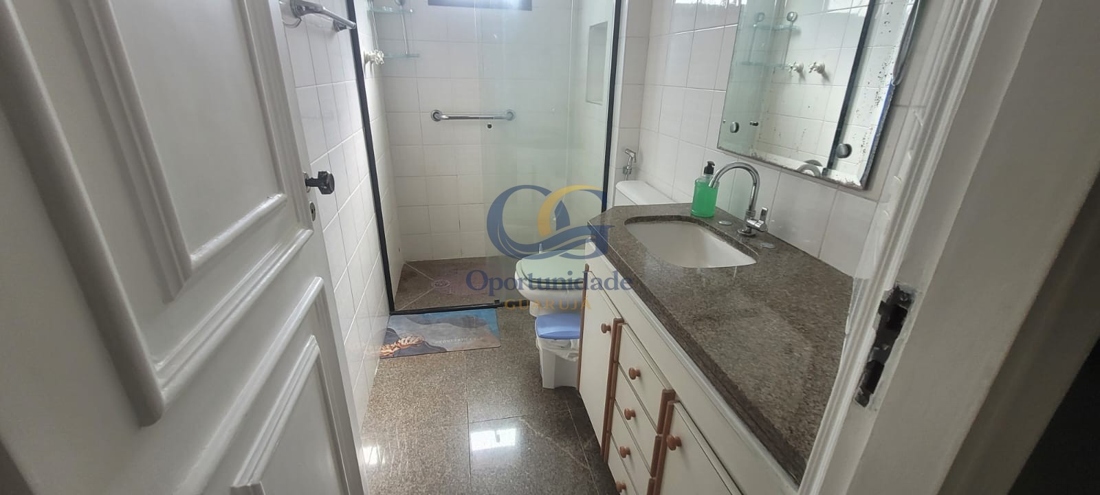 Apartamento para Aluguel nas Pitangueiras, Guarujá/SP