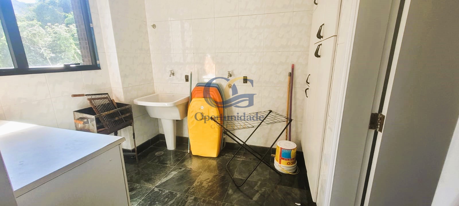 Apartamento Duplex na Praia das Pitangueiras!