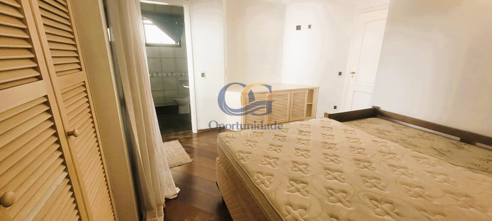 Apartamento Duplex na Praia das Pitangueiras!