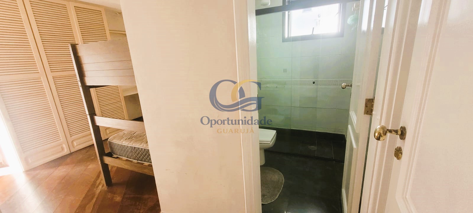 Apartamento Duplex na Praia das Pitangueiras!