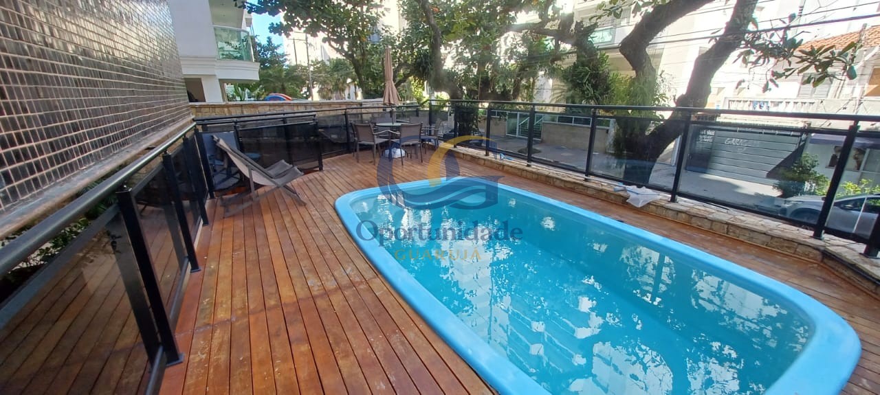 Apartamento Duplex na Praia das Pitangueiras!