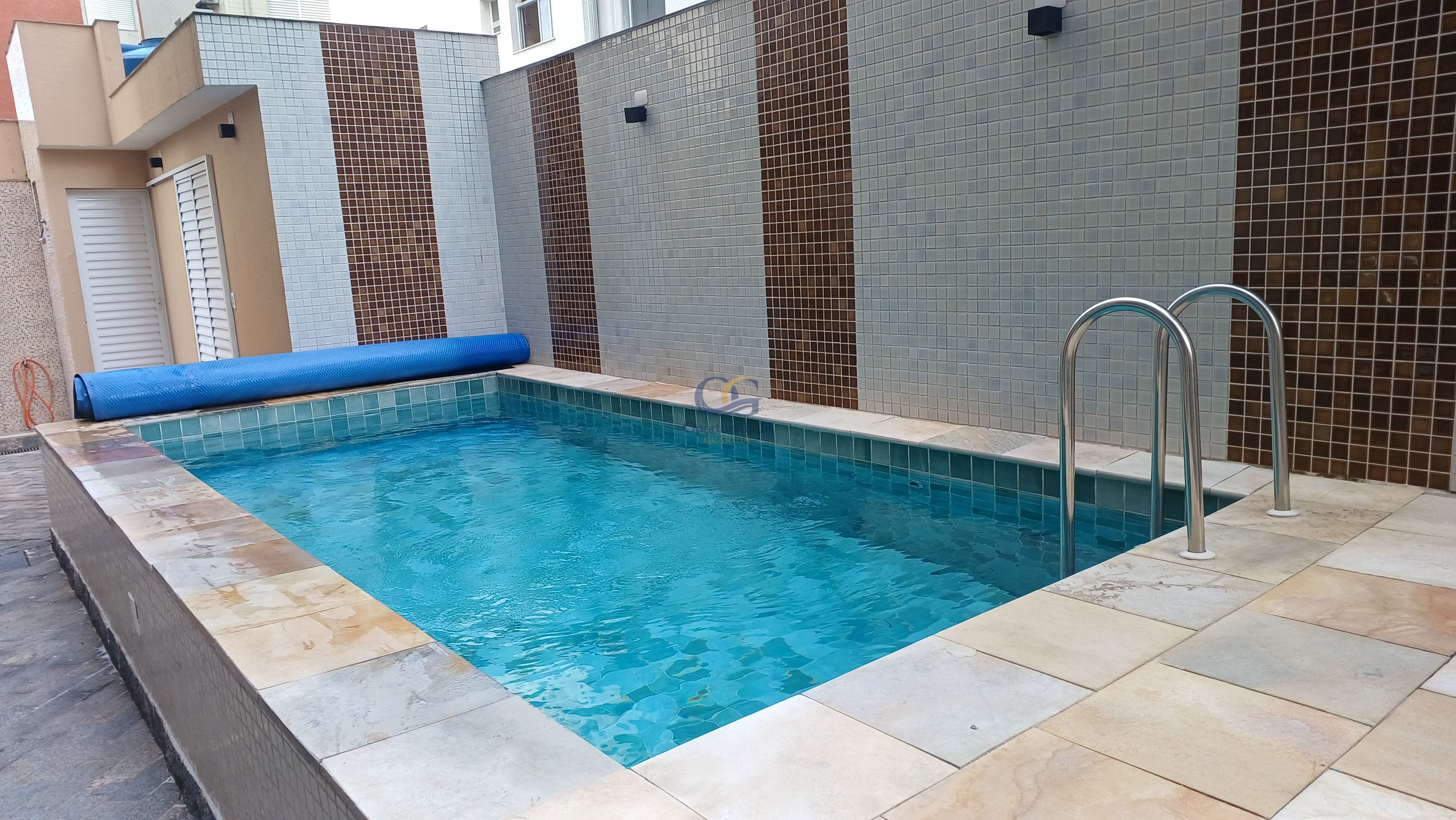 Apartamento na Praia da Enseada, Guarujá - SP