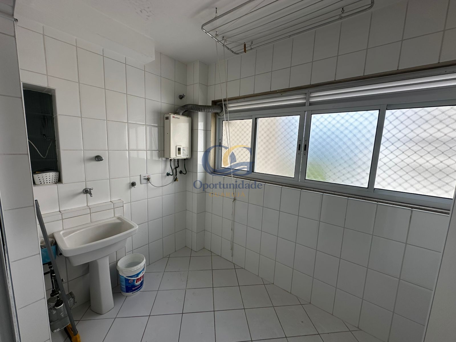 Apartamento Frente ao Mar, Praia das Astúrias Guarujá - SP