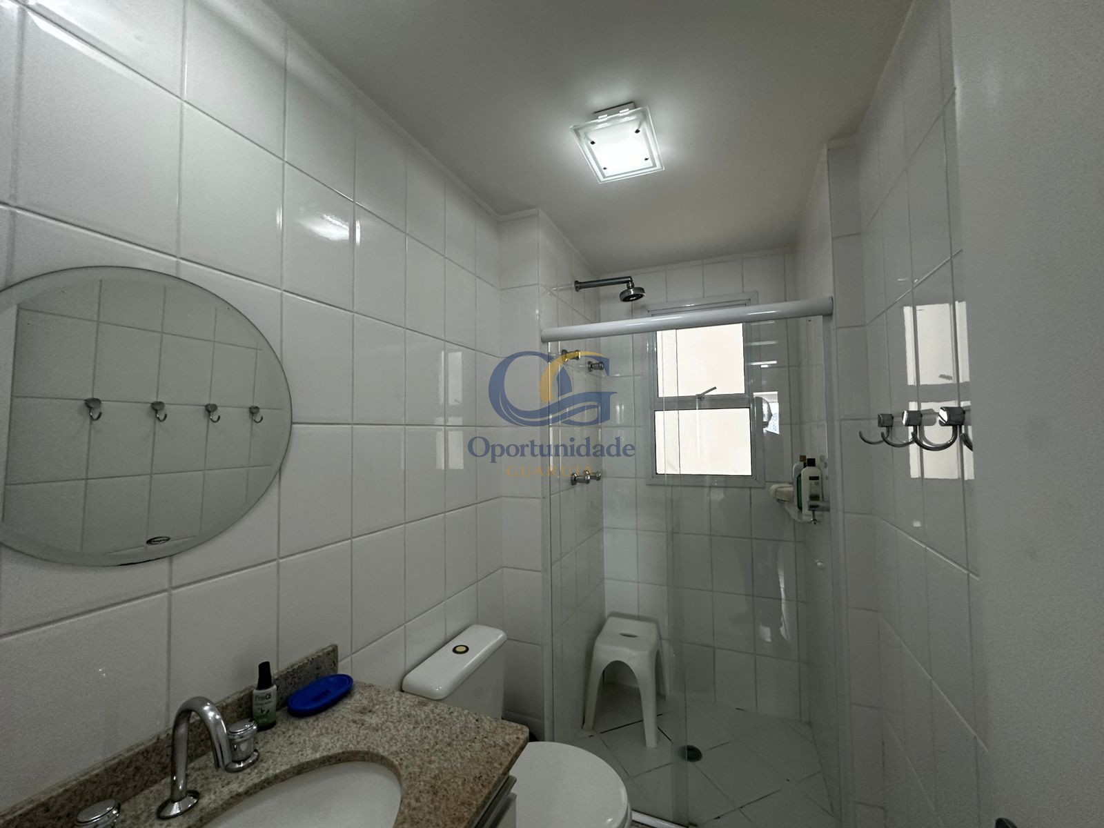 Apartamento Frente ao Mar, Praia da Astúrias Guarujá - SP