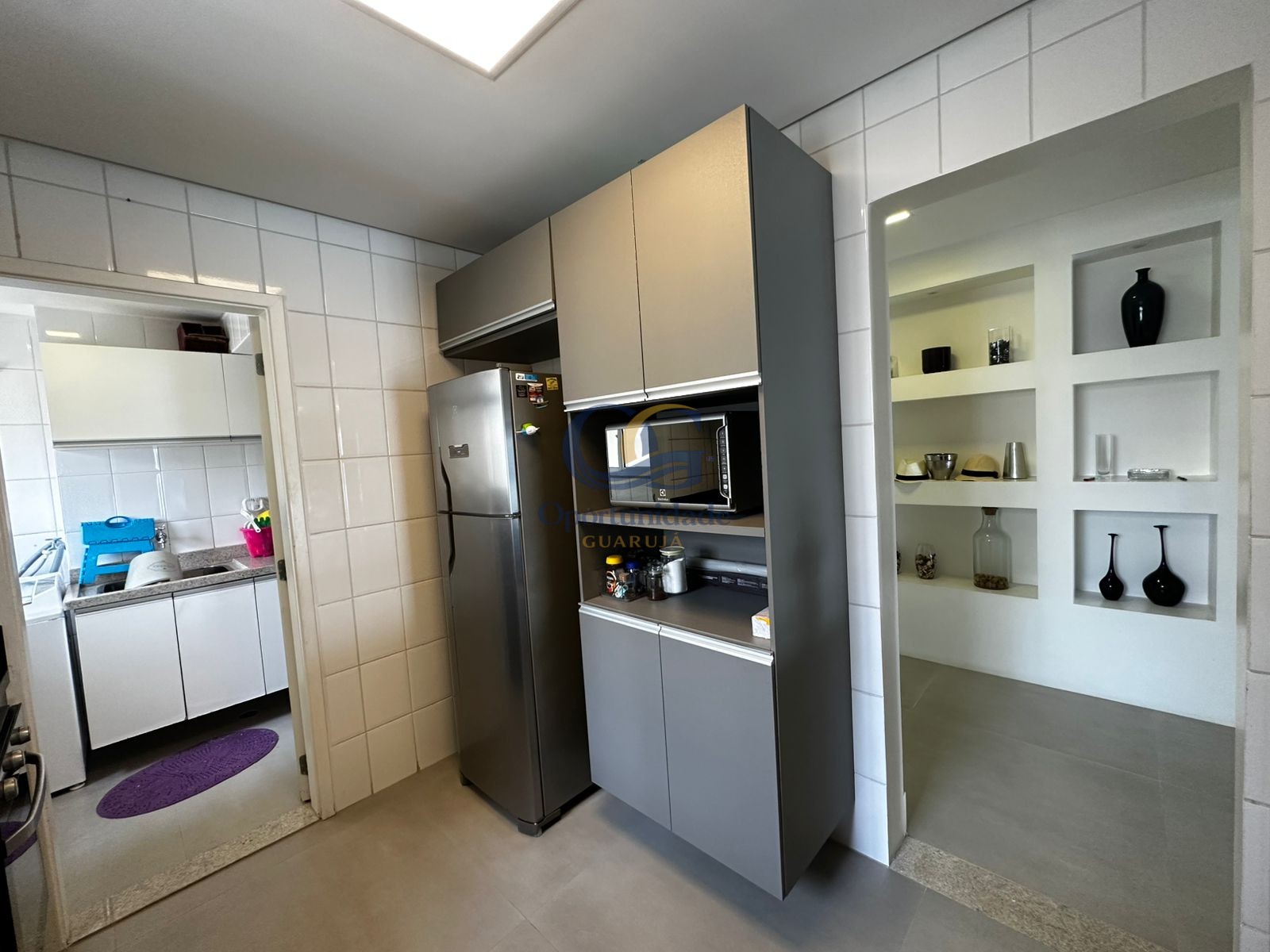 Apartamento Frente ao Mar, Praia das Astúria, Guarujá - SP