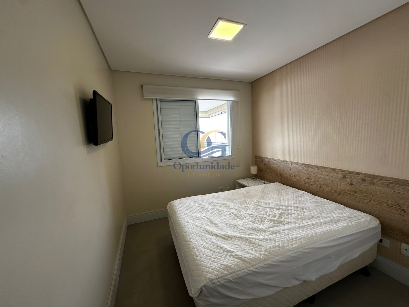Apartamento Frente ao Mar, Praia das Astúria, Guarujá - SP