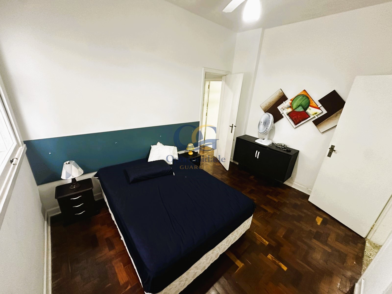 Apartamento na Praia das Pitangueiras, Guarujá - SP