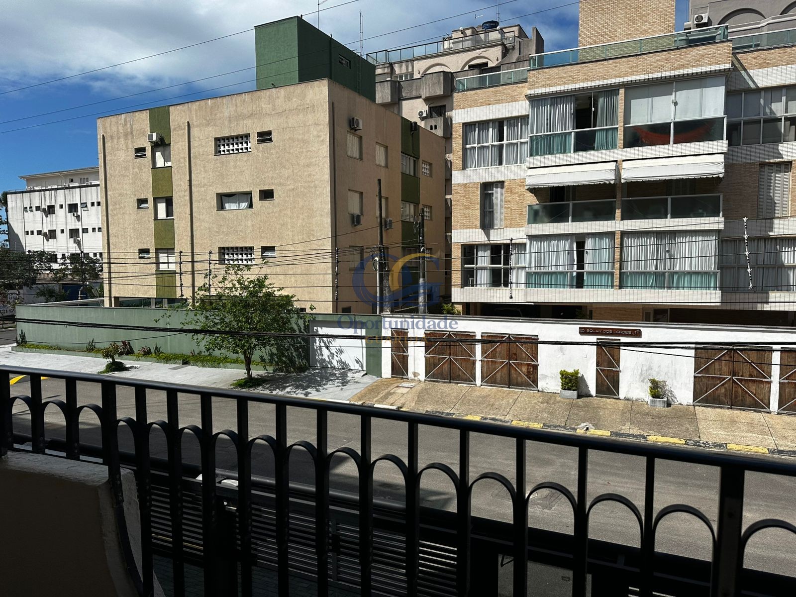 Apartamento na Praia da Enseada, Guarujá - SP