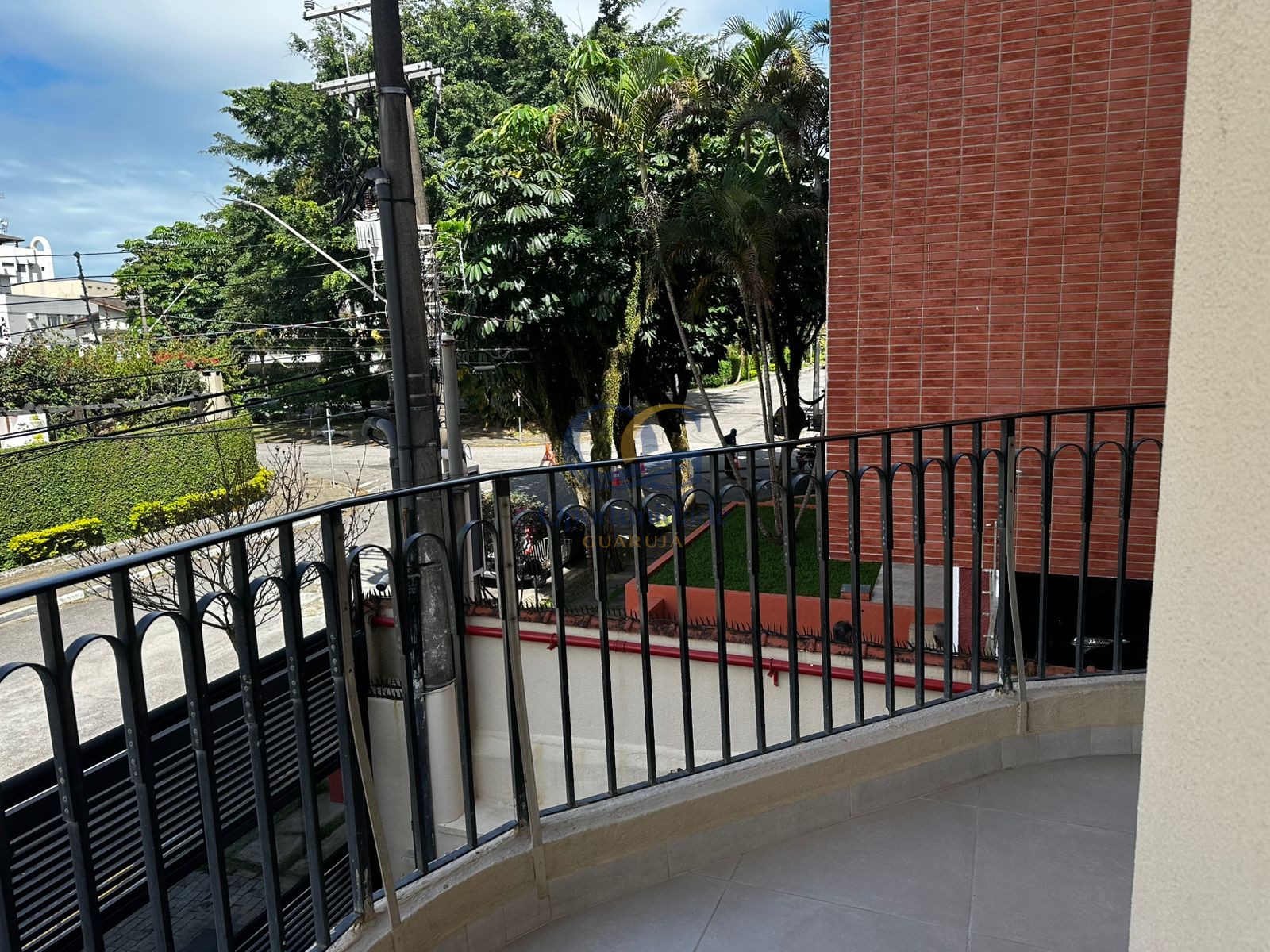 Apartamento na Praia da Enseada, Guarujá - SP