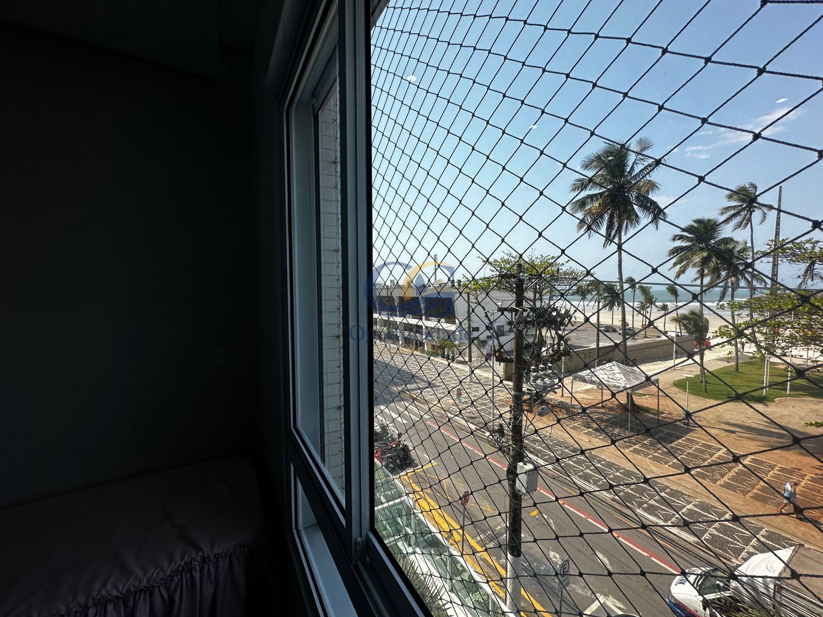 Apartamento Frente ao Mar nas Pitangueiras, Guarujá - SP