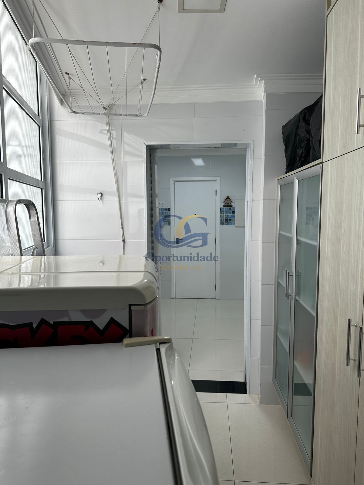Apartamento Frente ao Mar nas Pitangueiras, Guarujá - SP