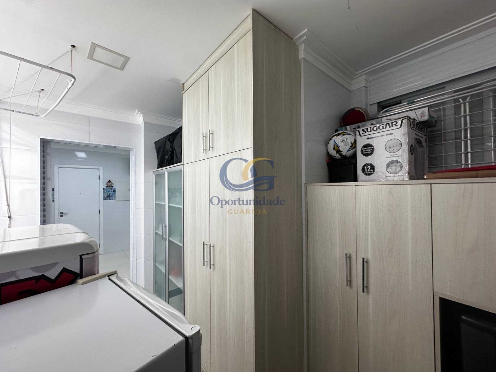 Apartamento Frente ao Mar nas Pitangueiras, Guarujá - SP